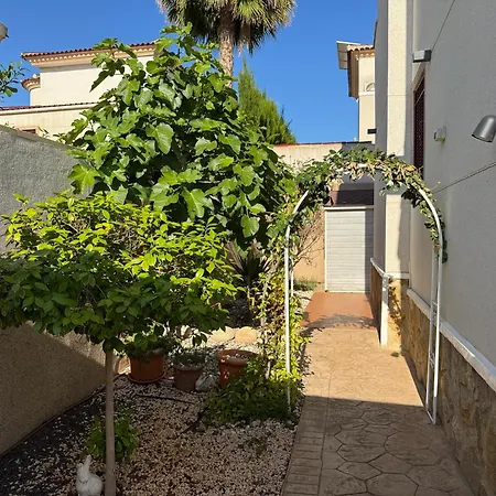 Villa Fantastica Familiar En La Marina